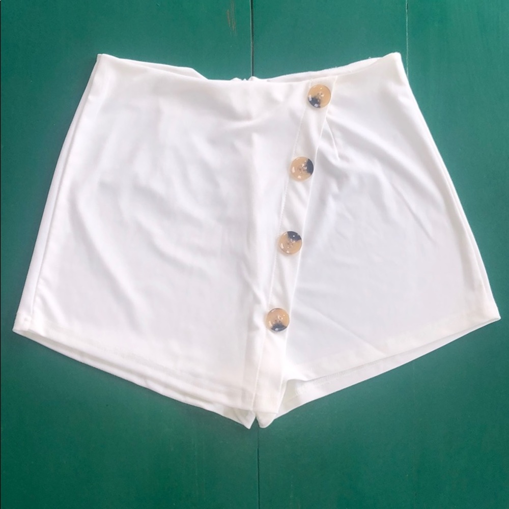 HIGH WAISTED SKORT